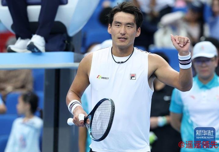 广州挑战赛布云朝克特晋级次轮 特日格乐亦过关